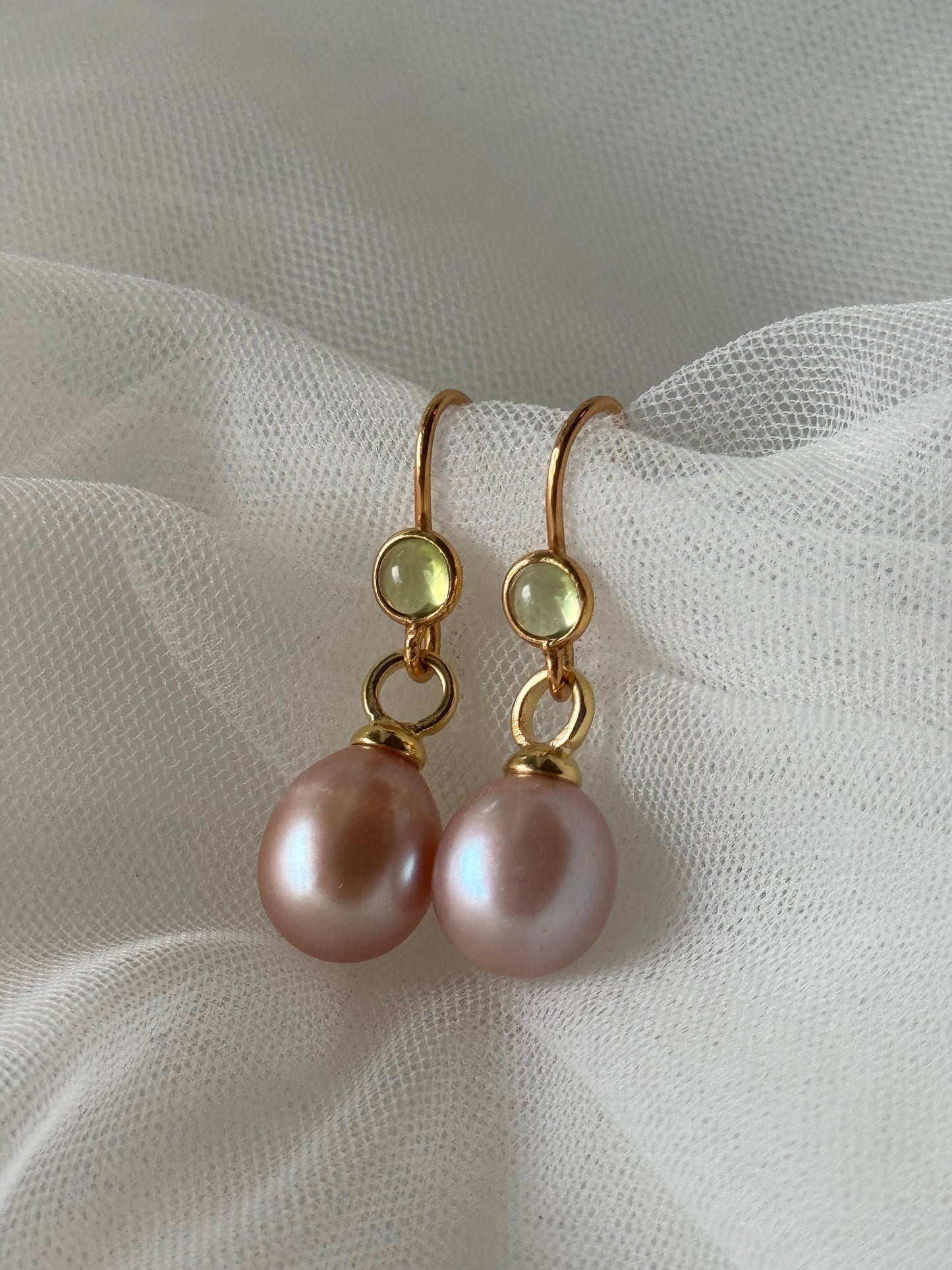 Gemstone Pearl Drop - Peridot