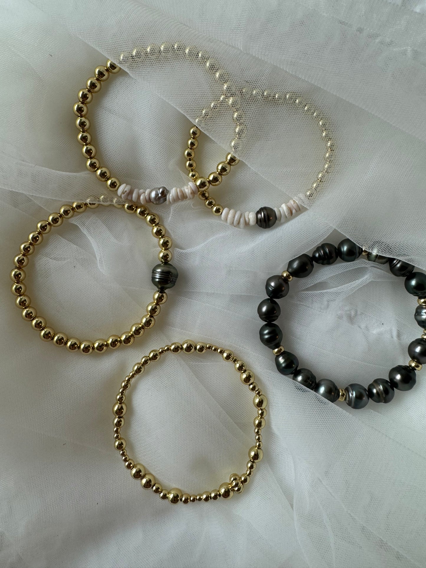 Bubble Bracelet- Tahitian Pearl Puka Halo