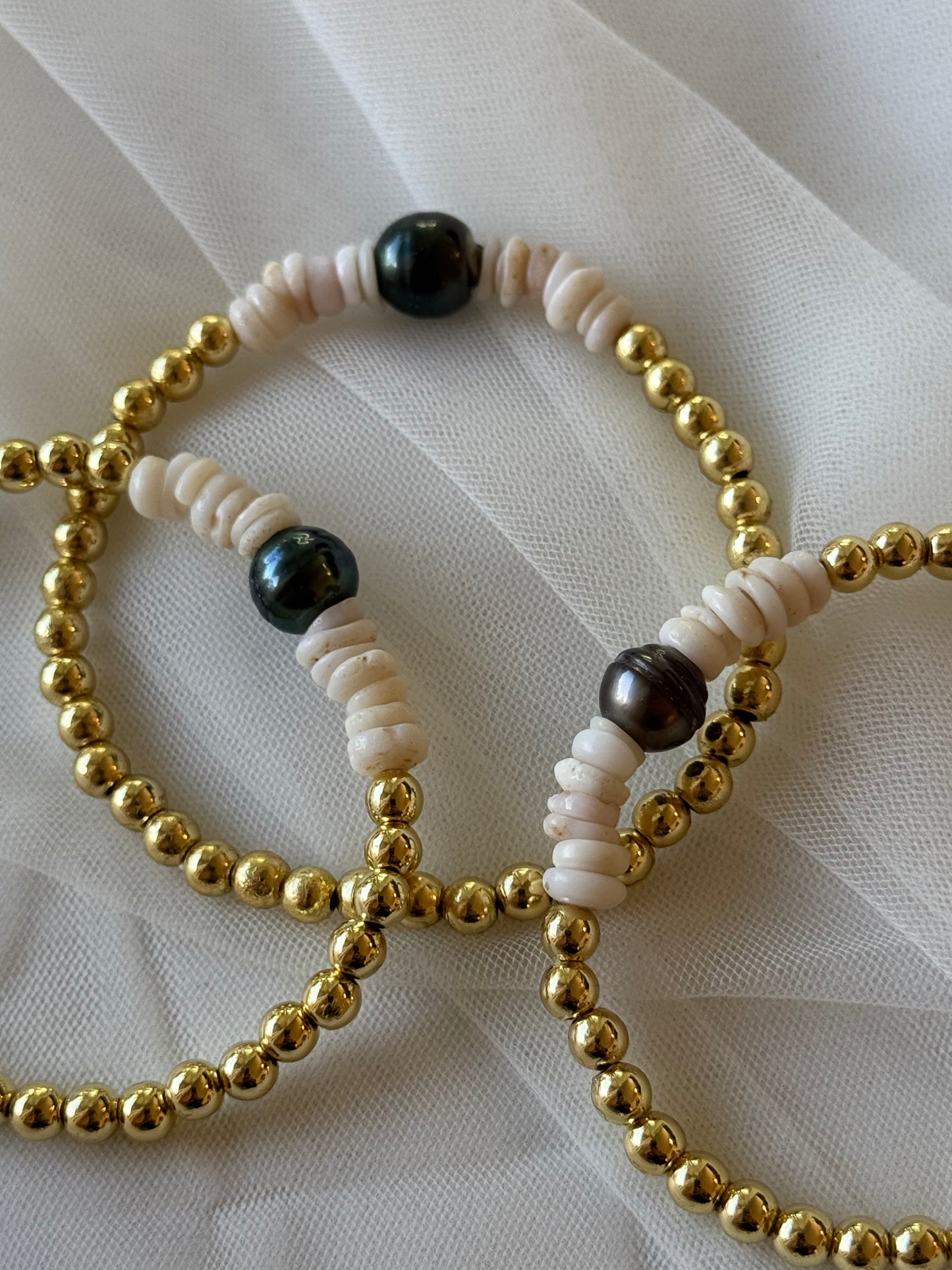 Bubble Bracelet- Tahitian Pearl Puka Halo