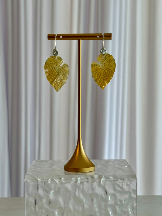 (Copy) Alocasia Earring - White Sapphire