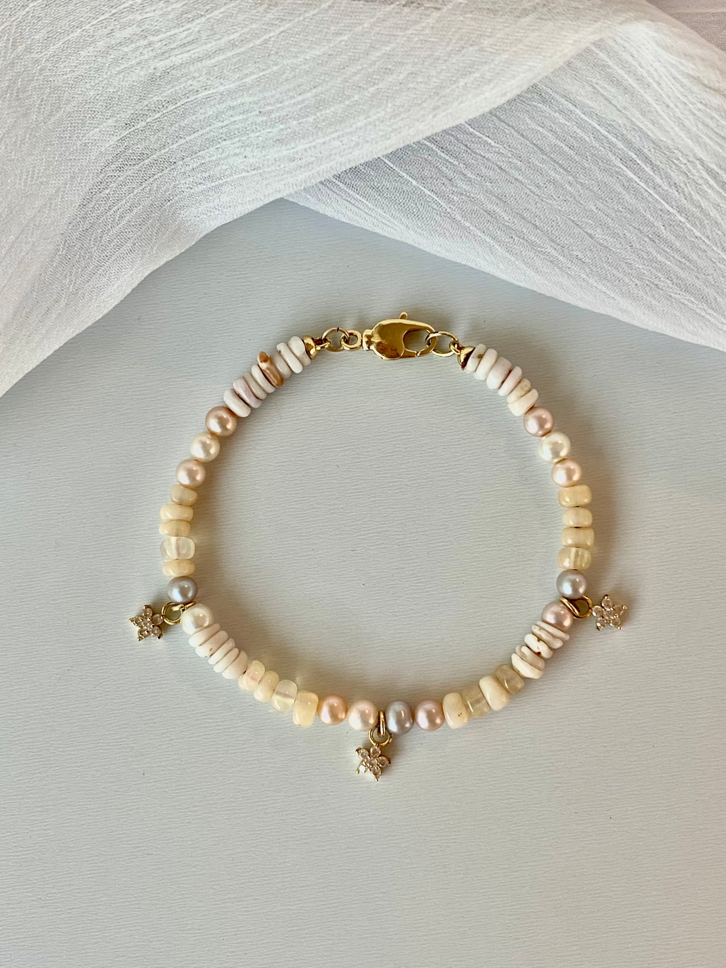 Charm Pearl Bracelet- Ethiopian Opal mix