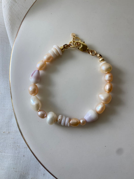 Signature Mix Pearl Bracelet- Lilac & Peachy