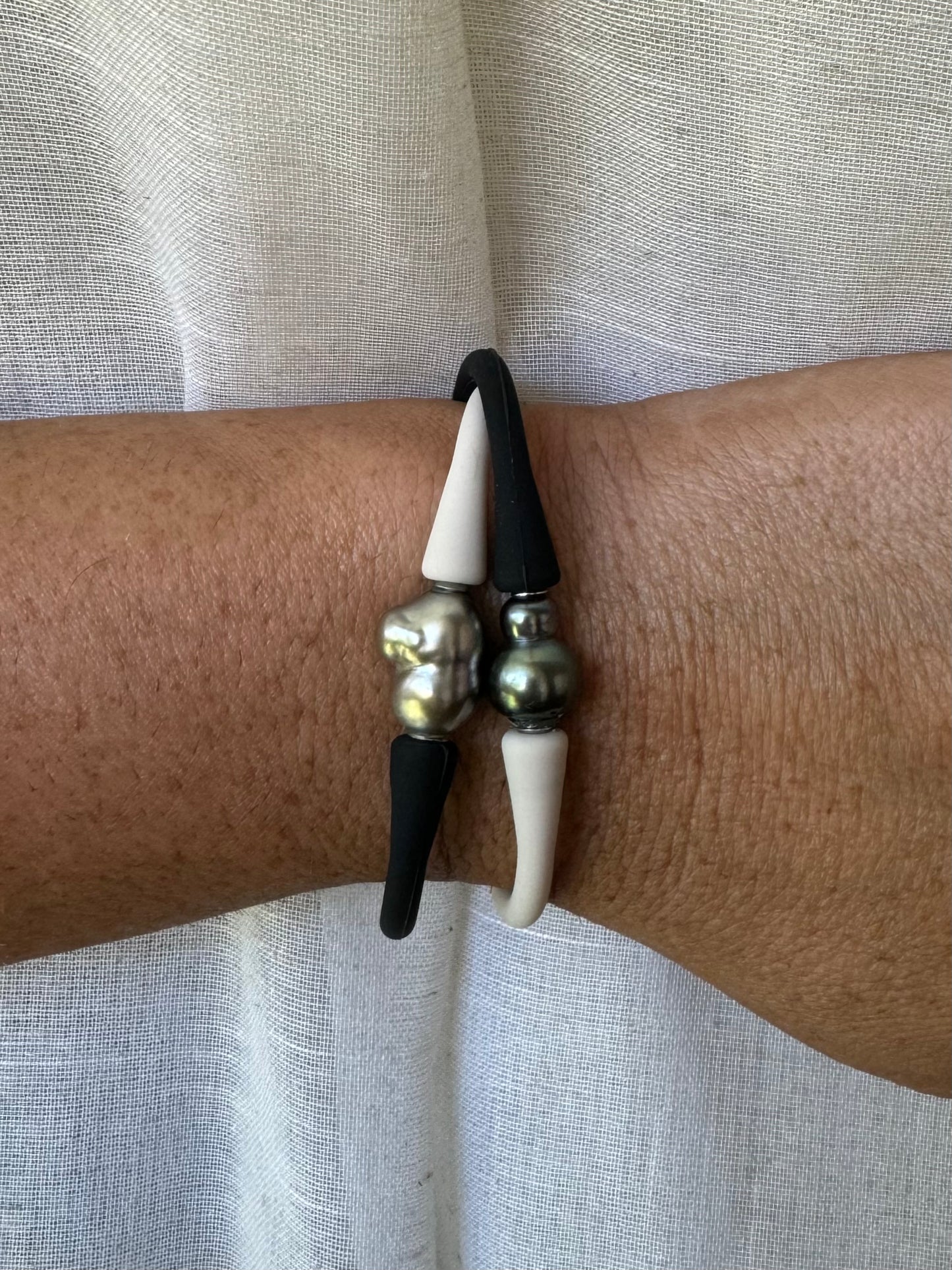 Double Sport Bracelet - Baroque Tahitian Pearl