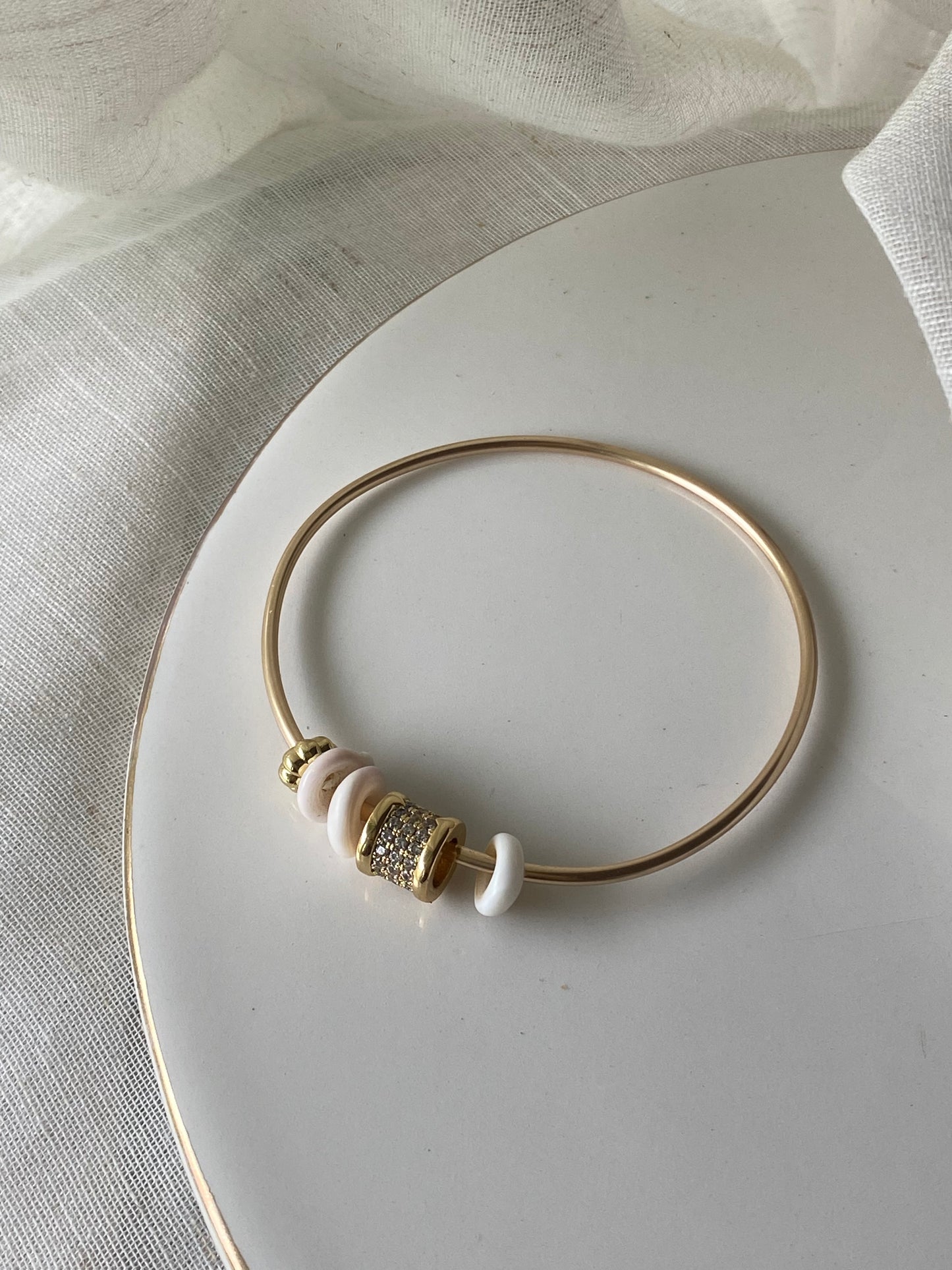 Hammered Bangle - Luxe Puka